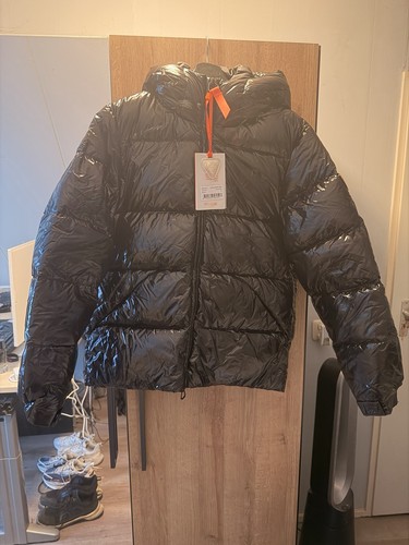 Gertrude glanz lackjacke - glanz,