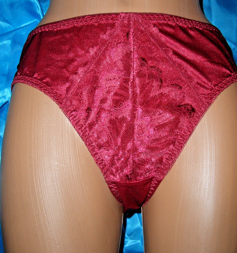 Erotisches hochglanz nylon - erotisches,